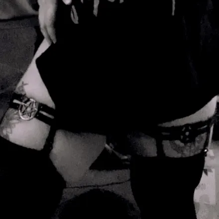 OnlyFans cuenta miadawn420 header 2