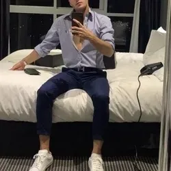 OnlyFans cuenta byronbay avatar 1