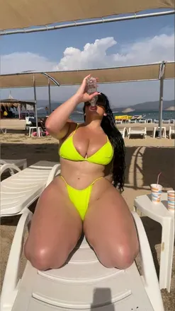 OnlyFans cuenta mamaciitta1 header 2