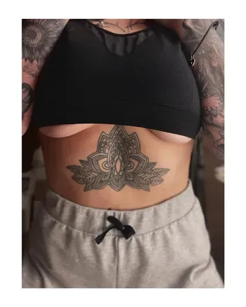 OnlyFans cuenta darksoullikeink header 2