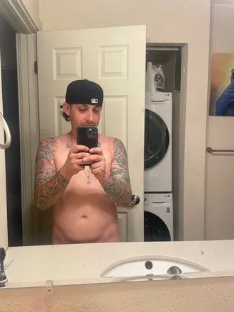 OnlyFans cuenta kinkycute header 2
