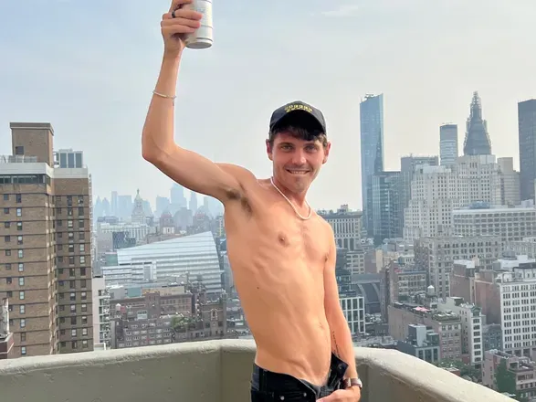 OnlyFans cuenta forristermccain avatar 1