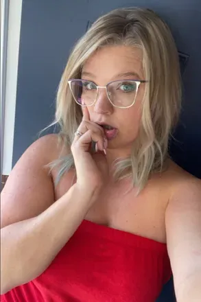 OnlyFans cuenta sexilexi0215 avatar 1