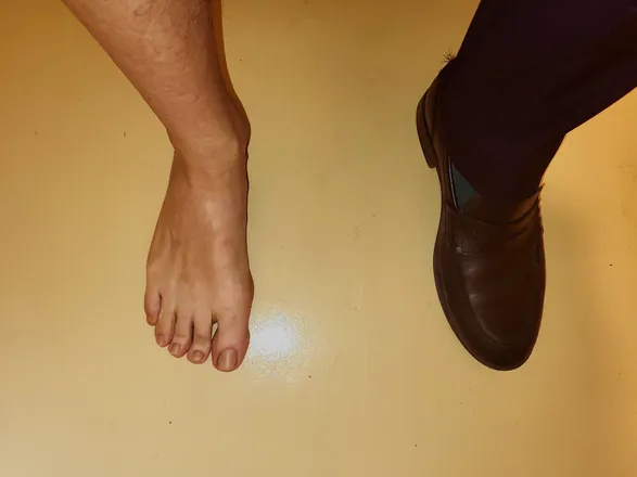 OnlyFans cuenta male_justfeet header 2