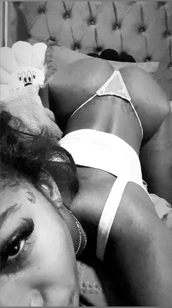 OnlyFans cuenta mikoaria previous_avatars_1 3