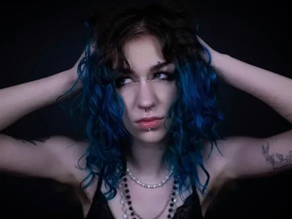 OnlyFans account  freakylilfaerie avatar 1
