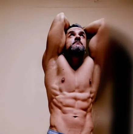OnlyFans cuenta u184797652 header 2