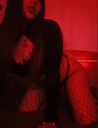 OnlyFans account  violettaflowers header 2