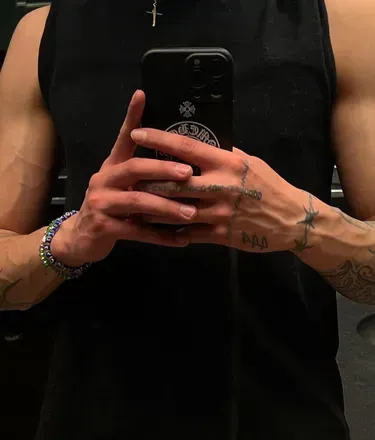 OnlyFans cuenta rickyfloresvip header 2