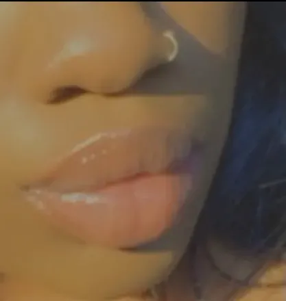 OnlyFans cuenta missroyallips avatar 1