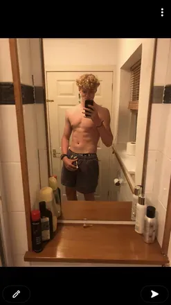 OnlyFans cuenta ashreeves header 2