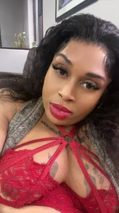 OnlyFans account  foreignkream23 avatar 1