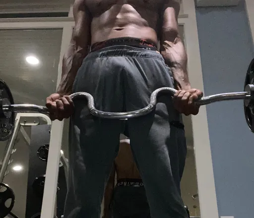 OnlyFans cuenta karmaizreal header 2