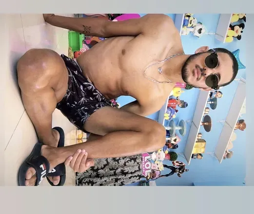 OnlyFans cuenta u181237924 header 2