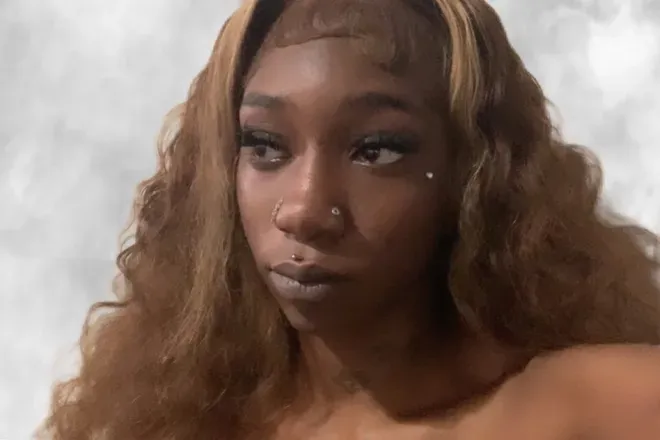 OnlyFans cuenta pinkpoochie2x header 2