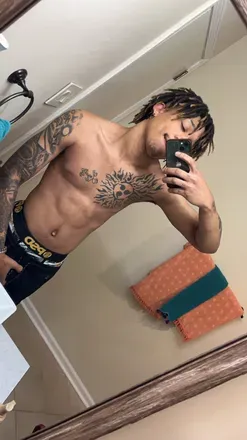 OnlyFans account  dc10k avatar 1