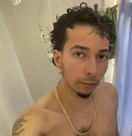 OnlyFans cuenta latindickk avatar 1