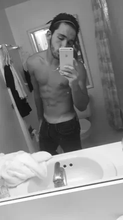 OnlyFans cuenta urlatinloverr avatar 1