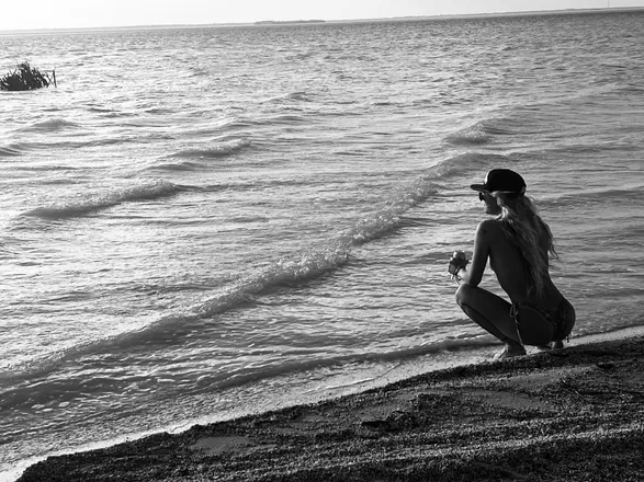 OnlyFans cuenta thewaveyoucrave header 2