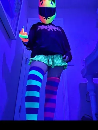 OnlyFans account  kittyridestherainbow header 2