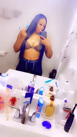 OnlyFans cuenta famousbabyj avatar 1
