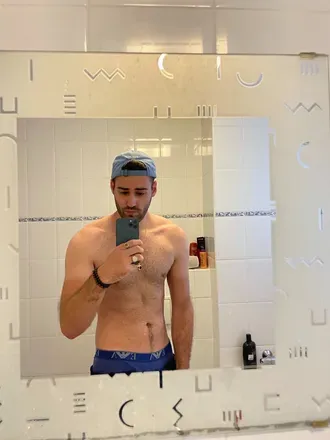 OnlyFans cuenta mrmik avatar 1