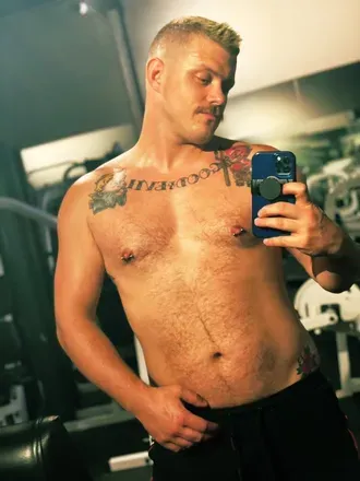 OnlyFans cuenta sparkybaxter avatar 1