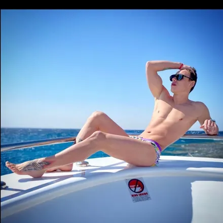 OnlyFans account  anatoliy22 header 2