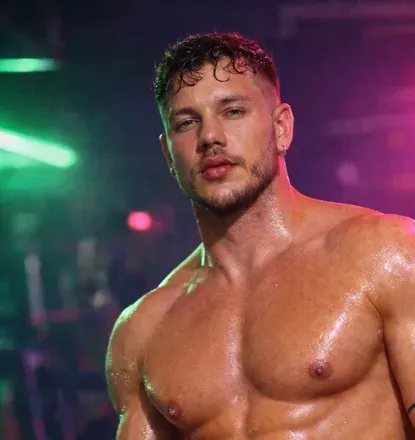 OnlyFans account  lipelevado avatar 1