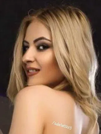 OnlyFans of adelebluefree