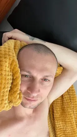 OnlyFans cuenta suspectedb avatar 1