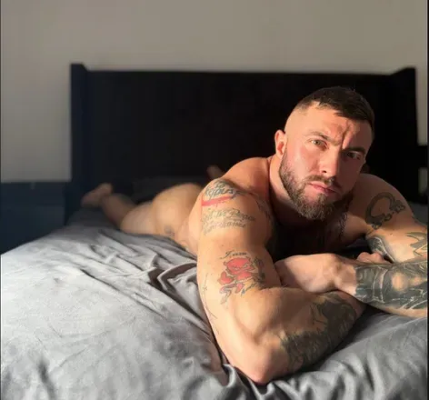 OnlyFans cuenta jameshardyx93 header 2