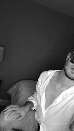 OnlyFans account  joey_lohr avatar 1