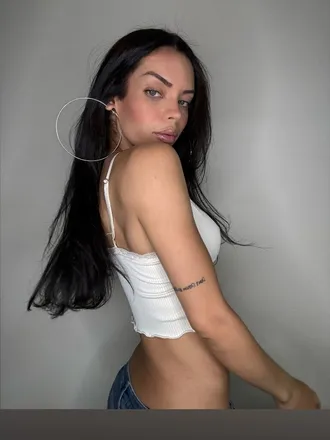 OnlyFans cuenta mynameisnanda header 2