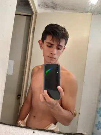 OnlyFans cuenta sharky999 avatar 1