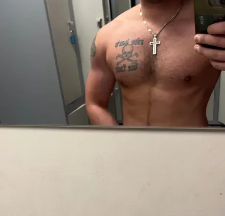 OnlyFans account  fryd92 header 2