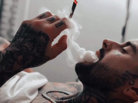 OnlyFans cuenta sebthashark header 2