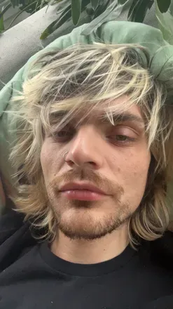 OnlyFans account  icecreambussy avatar 1