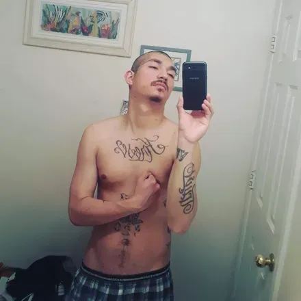 OnlyFans cuenta k.l0v3 avatar 1