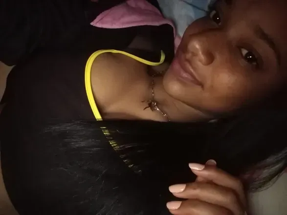 OnlyFans cuenta yisset_mdd header 2
