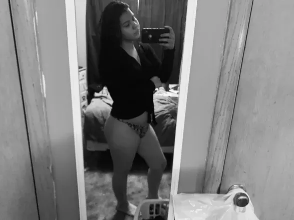 OnlyFans cuenta nprincess19 avatar 1