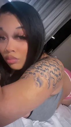 OnlyFans cuenta teemarie__ header 2