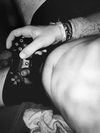 OnlyFans cuenta maddin-bmw88 header 2