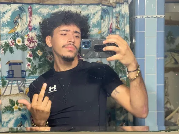 OnlyFans cuenta latinxpapi420 avatar 1