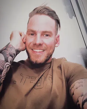 OnlyFans cuenta trentsamuels92 header 2