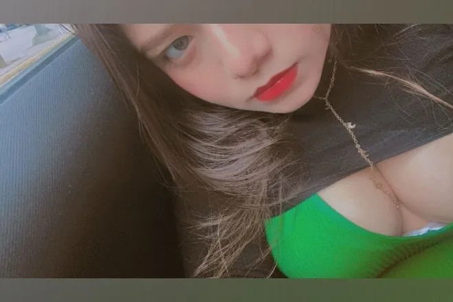 OnlyFans cuenta honeydollmxxx header 2