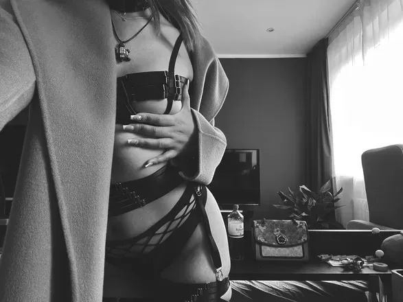 OnlyFans cuenta its_mistrsslu avatar 1