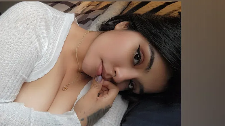 OnlyFans account  gemwee avatar 1