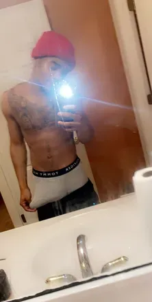 OnlyFans account  doubletre header 2