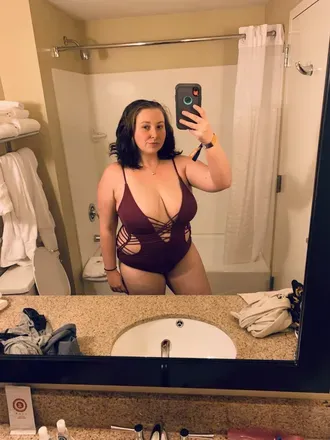 OnlyFans cuenta poppyrose45 header 2
